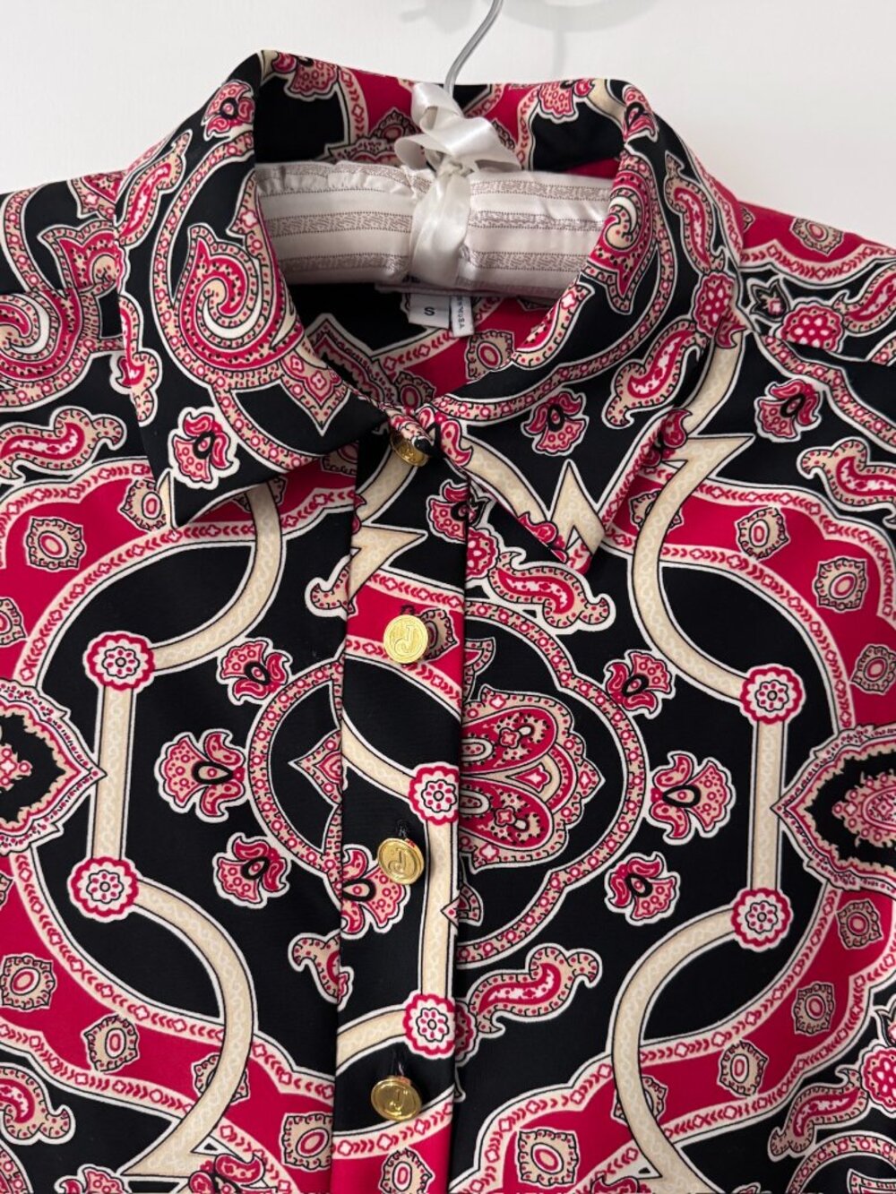 Jude Connally Red, Black, Cream Paisley Print Blouse,Excellent Condition, Size:S - Picture 2 of 6